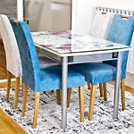 Bulevar Square 아파트