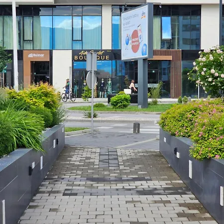 Bulevar Square * سراييفو