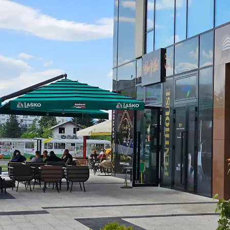 Bulevar Square شقة *