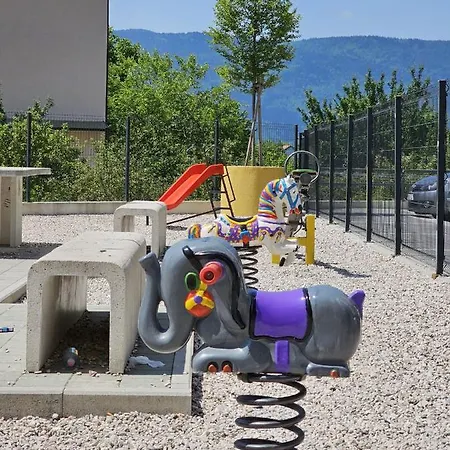 Bulevar Square سراييفو