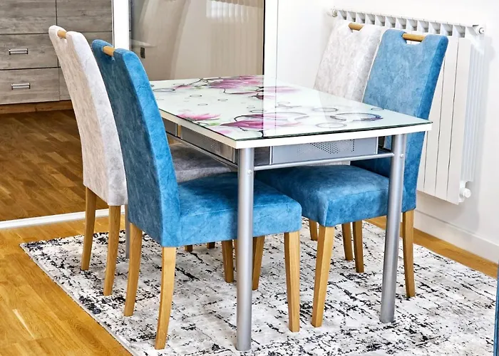 Bulevar Square شقة